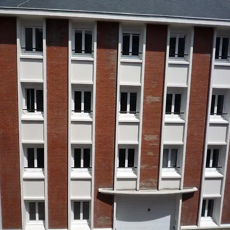 Dauphine * لو هافر