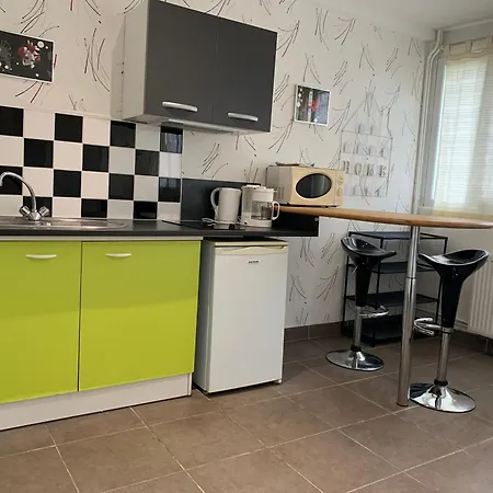 Dauphine Apartment