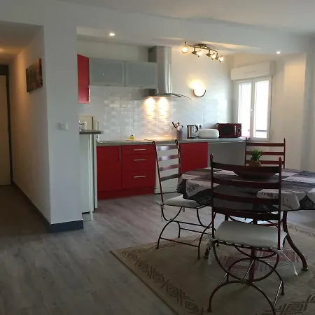 Dauphine Apartmán *